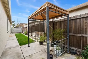 340 Greg Thatch Cir, Sacramento, CA 95835 - Photo 31