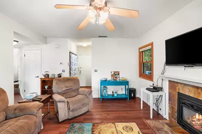 9481 Bowmont Way, Elk Grove, CA 95758 - Photo 27