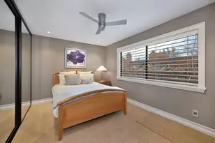 796 Woodside Ln E, Sacramento, CA 95825 - Photo 35