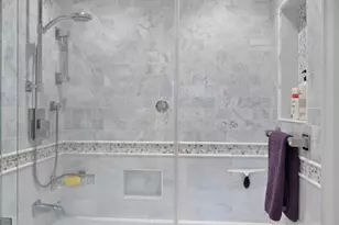 796 Woodside Ln E, Sacramento, CA 95825 - Photo 27