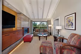 796 Woodside Ln E, Sacramento, CA 95825 - Photo 9