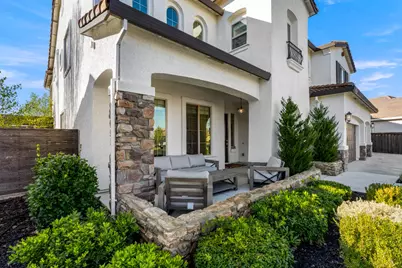 2365 Mendota Way, Roseville, CA 95747 - Photo 3