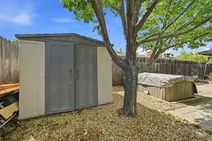 1623 Sandalwood Dr, Modesto, CA 95350 - Photo 21