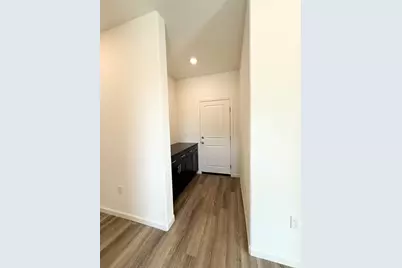 873 S Philip Avenue, Fowler, CA 93625 - Photo 7