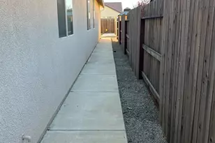 1816 E Knights Ferry Dr, Plumas Lake, CA 95961 - Photo 19