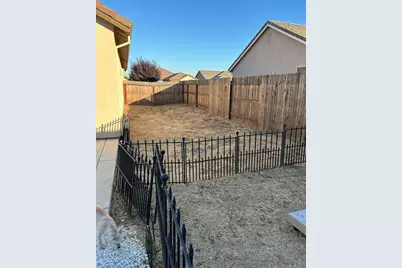 1816 E Knights Ferry Drive, Plumas Lake, CA 95961 - Photo 21