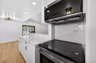 1214 Glenhurst Dr, Lodi, CA 95240 - Photo 9