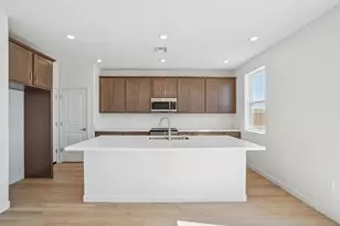 2461 Spotfin St, Roseville, CA 95747 - Photo 11