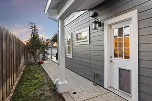 240 3rd St, Galt, CA 95632 - Photo 43