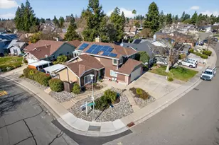 6301 Fuego Way, Elk Grove, CA 95758 - Photo 73