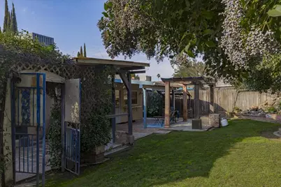 6334 Appian Way, Carmichael, CA 95608 - Photo 37