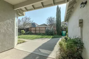 2344 W Tokay St, Lodi, CA 95242 - Photo 23