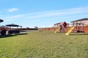 2014 Coffee Creek Way, Plumas Lake, CA 95961 - Photo 27