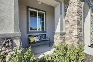 2014 Coffee Creek Way, Plumas Lake, CA 95961 - Photo 3