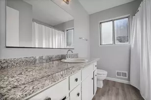 1648 Olivewood Ave, Manteca, CA 95336 - Photo 17