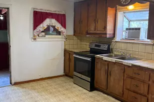 16641 Colony St, Dos Palos, CA 93620 - Photo 3