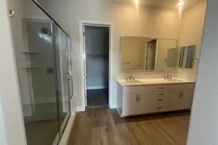 9017 Elliott Spgs Dr, Elk Grove, CA 95624 - Photo 11