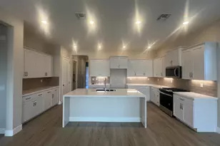 9017 Elliott Spgs Dr, Elk Grove, CA 95624 - Photo 7