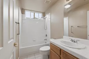 4445 Spyglass Dr, Stockton, CA 95219 - Photo 25