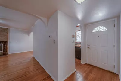 7330 Tamoshanter Way, Sacramento, CA 95822 - Photo 13