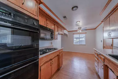 7330 Tamoshanter Way, Sacramento, CA 95822 - Photo 5