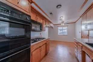 7330 Tamoshanter Way, Sacramento, CA 95822 - Photo 5