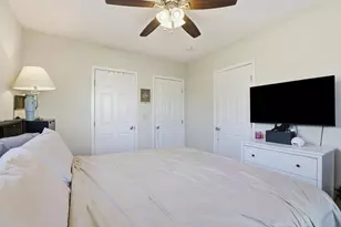 277 Santiago Ave, Sacramento, CA 95815 - Photo 21