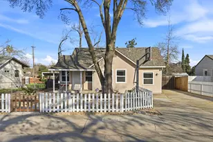 277 Santiago Ave, Sacramento, CA 95815 - Photo 43