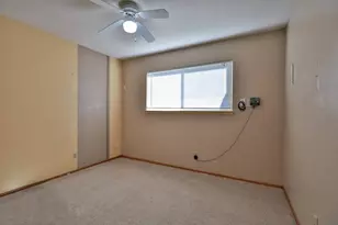 8625 Midfield Way, Sacramento, CA 95826 - Photo 19