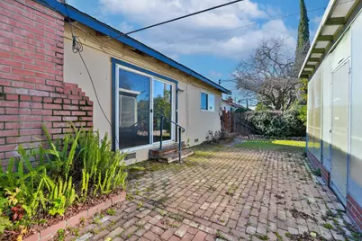 8625 Midfield Way, Sacramento, CA 95826 - Photo 31