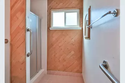 8625 Midfield Way, Sacramento, CA 95826 - Photo 27