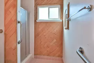 8625 Midfield Way, Sacramento, CA 95826 - Photo 27