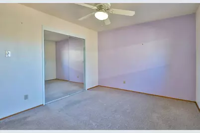 8625 Midfield Way, Sacramento, CA 95826 - Photo 25