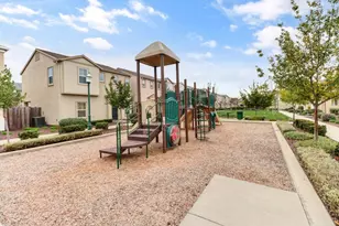 7896 Diamond Willow Ln, Sacramento, CA 95828 - Photo 33