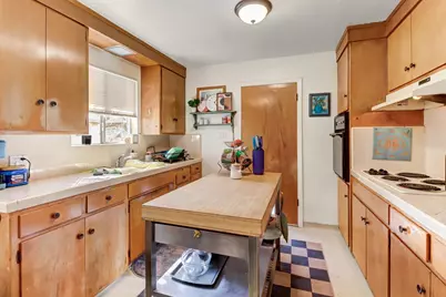 2731 57th Street, Sacramento, CA 95817 - Photo 27