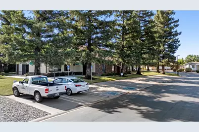 Held Drive #100, Modesto, CA 95355 - Photo 35