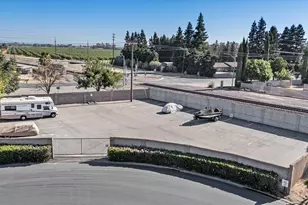 Held Dr, Modesto, CA 95355 - Photo 59