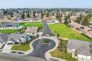 2009 Robin Hood Ln, Merced, CA 95340 - Photo 49