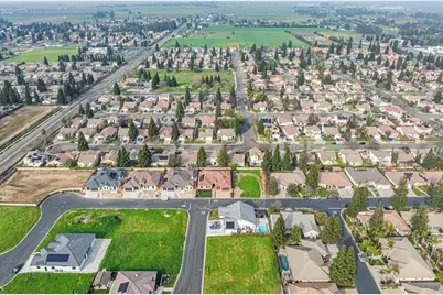 2009 Robin Hood Lane, Merced, CA 95340 - Photo 47