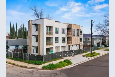 2031 30th Street, Sacramento, CA 95817 - Photo 1