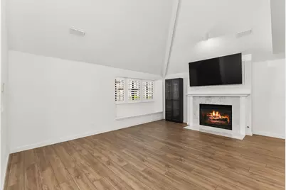 1101 Rio Cidade Way, Sacramento, CA 95831 - Photo 9