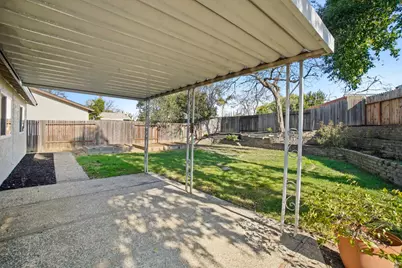 7104 Reyn Oaks Way, Sacramento, CA 95842 - Photo 29