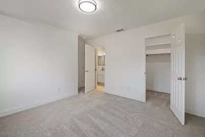 7104 Reyn Oaks Way, Sacramento, CA 95842 - Photo 17