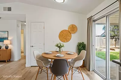 7104 Reyn Oaks Way, Sacramento, CA 95842 - Photo 11