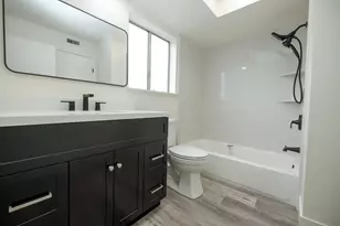 3701 Colonial Dr, Modesto, CA 95356 - Photo 25