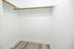 3701 Colonial Dr, Modesto, CA 95356 - Photo 23