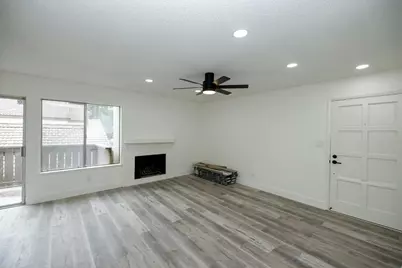 3701 Colonial Drive #224, Modesto, CA 95356 - Photo 3