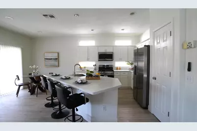 8495 Zinnia Way, Elk Grove, CA 95624 - Photo 9