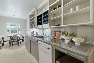 1030 Elmwood Avenue, Stockton, CA 95204 - Photo 5