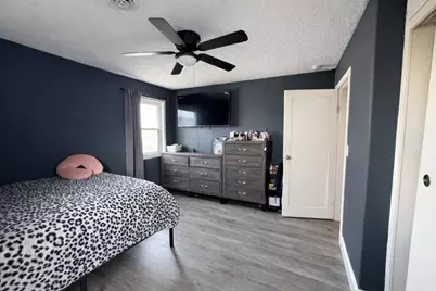 378 N Lawrence Avenue, Yuba City, CA 95991 - Photo 11